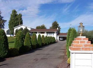 3725 N Murray Dr, Otis Orchards, WA 99027