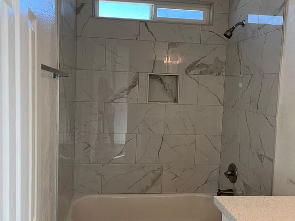 2nd image of 17462 Dairyview Cir #D