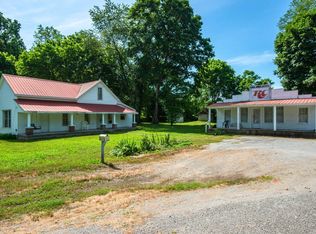 4095 Poplar Grove Rd, Mc Ewen, TN 37101