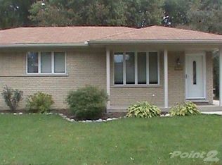 325 Buckingham Rd, Canton, MI 48188