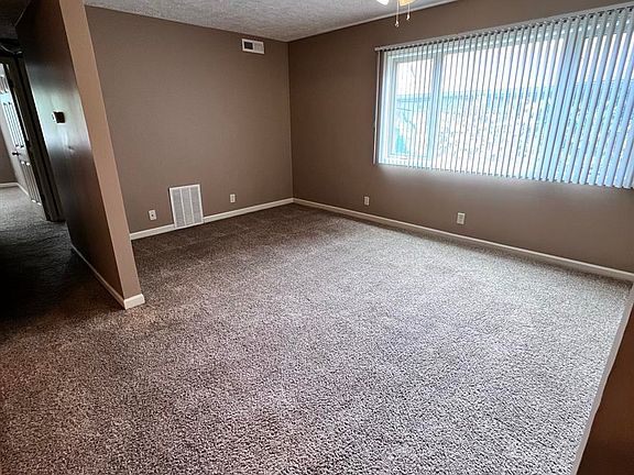 5th image of 1520 D St #8