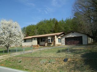 1040 Satterfield Rd, Maynardville, TN 37807