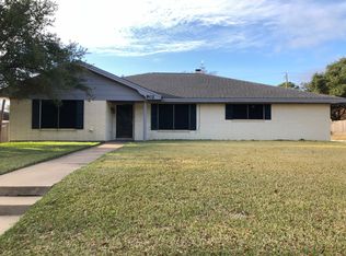 802 Avondale Ave, Bryan, TX 77802