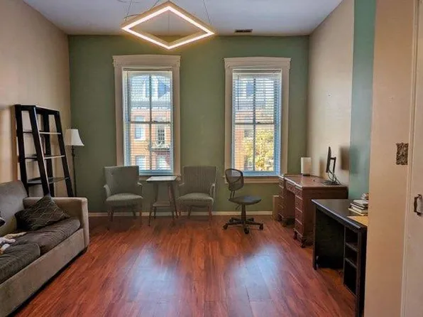 1708 S 8th St Floor 2, Saint Louis, MO 63104