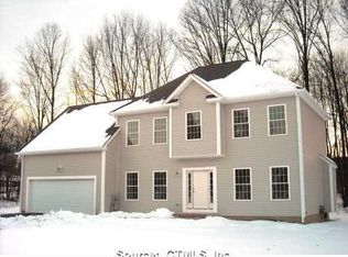 3 Wyndcrest Ct, Southington, CT 06489