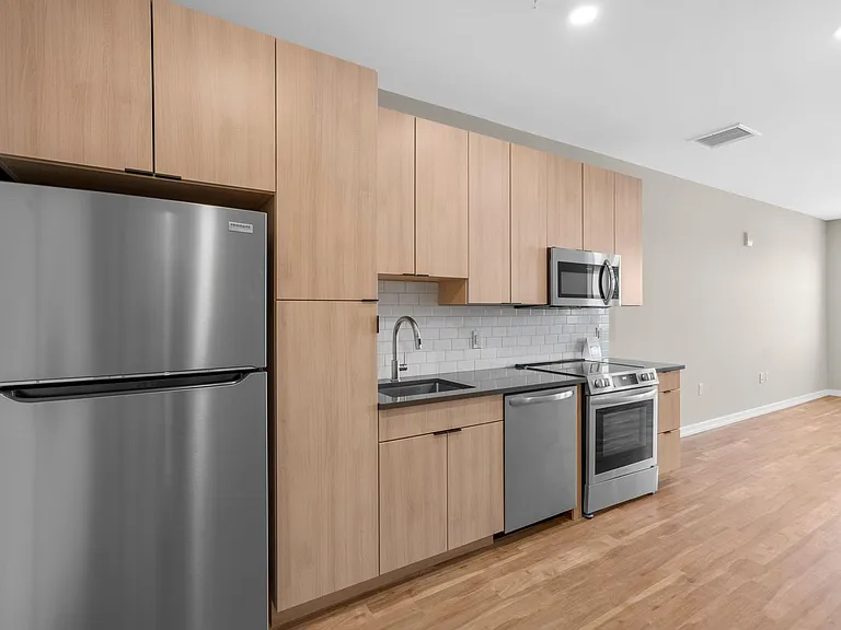 The Keystone Apartments — Photo 66