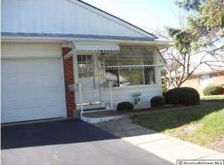 506 Lilac Ln, Cherry Hill, NJ 08003