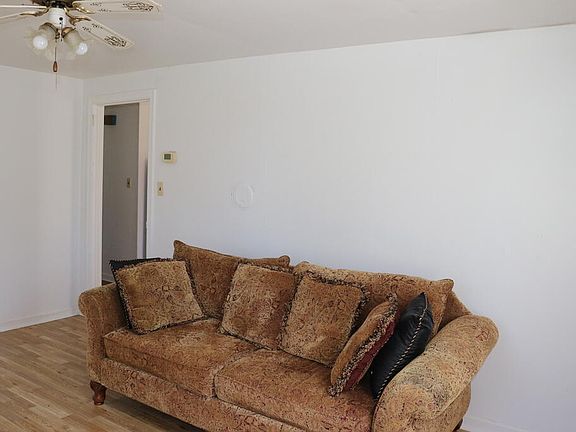 4th image of 551 Hendricks Rd