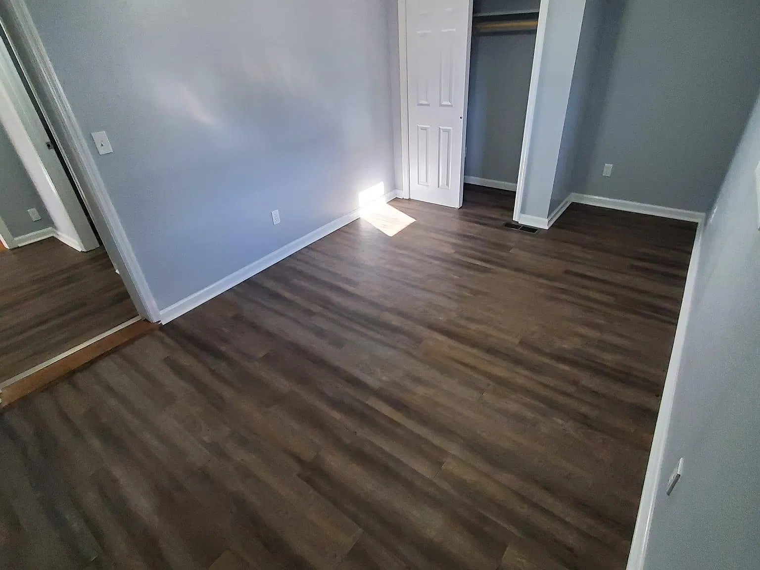 252 S Moss Ave — Photo 4