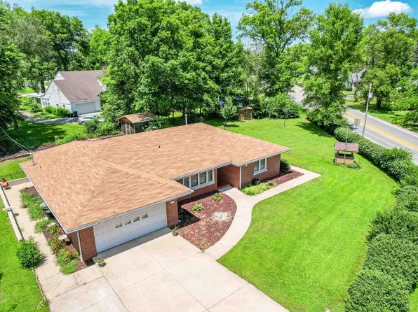 1 Oak Ln, Mexico, MO 65265