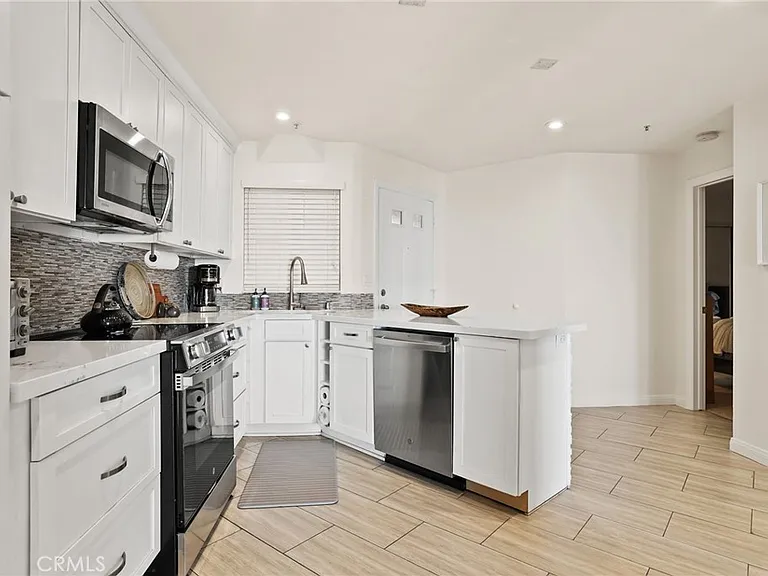 1200 Pacific Coast Hwy #217 — Photo 8