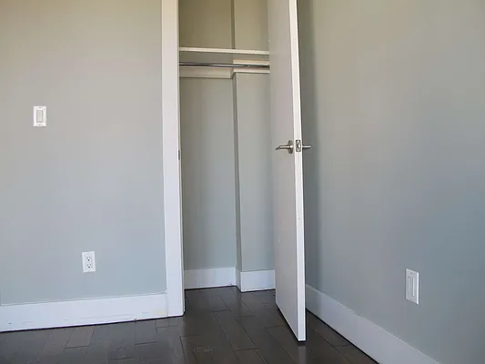 Rented by Brooklyn Group | media 41