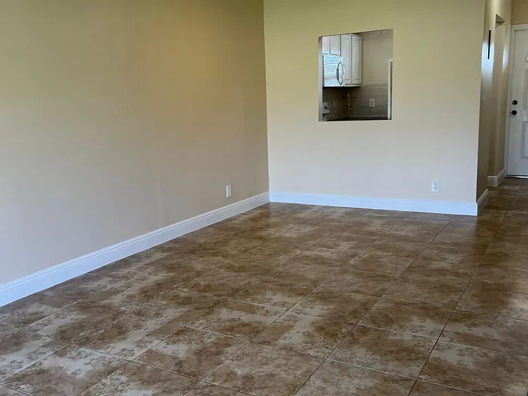 9851 Sandalfoot Blvd #212 — Photo 7