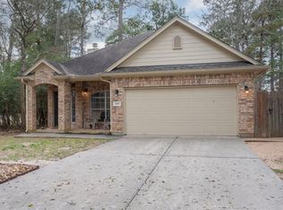 2855 Whitman Dr, Montgomery, TX 77356