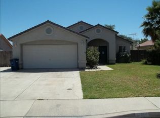 168 Nevada St, Kingsburg, CA 93631