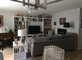 2000 Howard Dr, Sparks, NV 89434