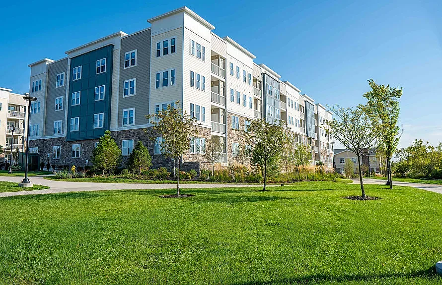 2 bed, 1582 sqft, $3,500 — Photo 1