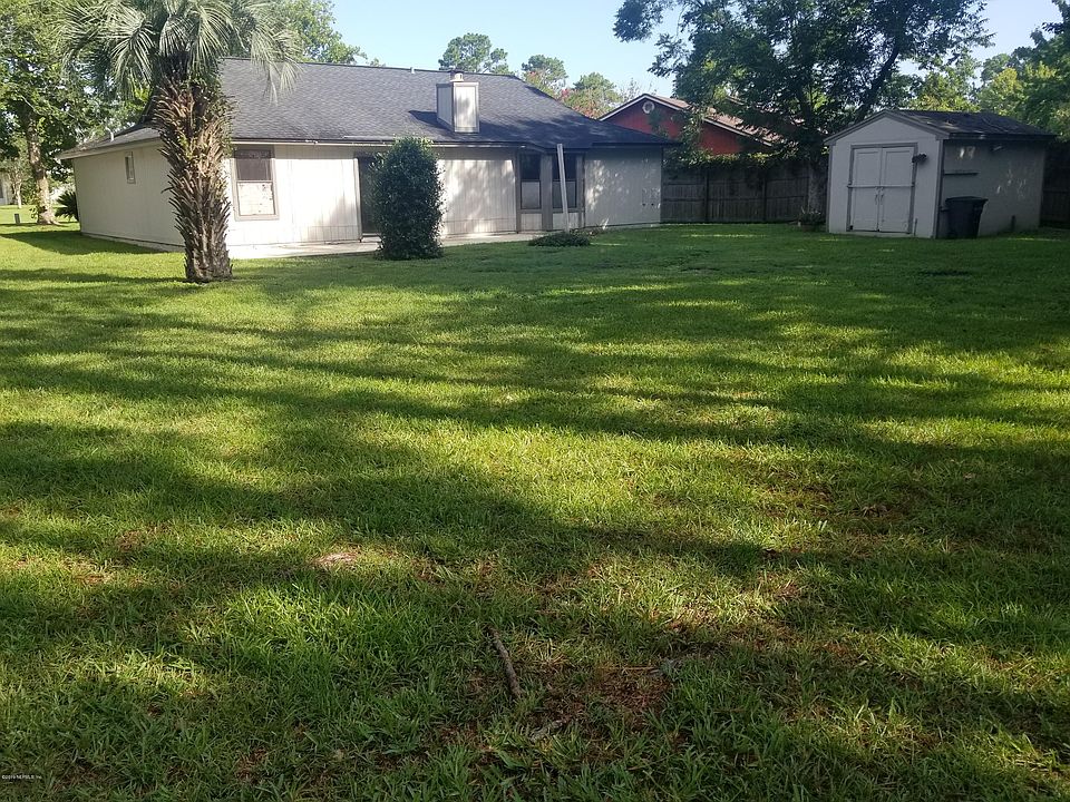 2nd image of 147 ANNANDALE Drive E