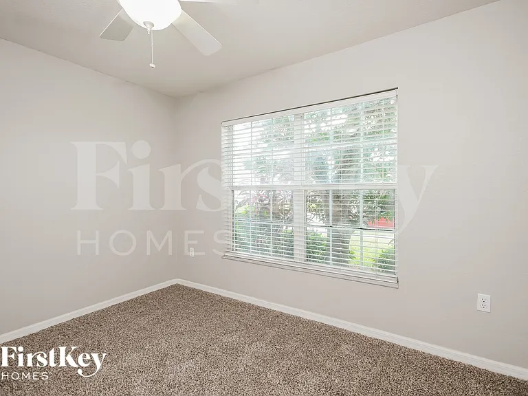 4736 Mandolin Loop — Photo 12