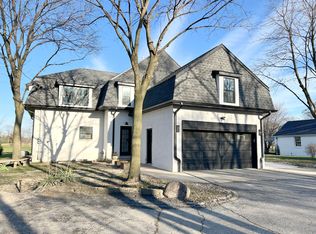 8517 Skokie Blvd, Skokie, IL 60077