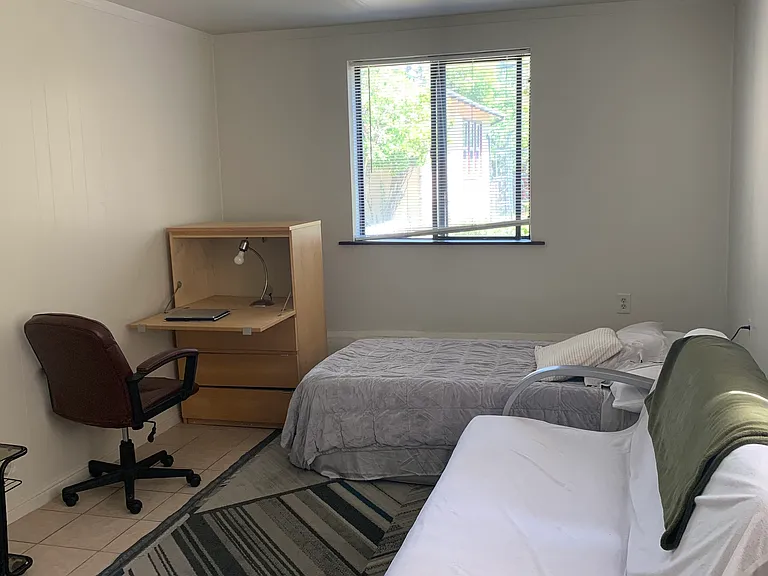 237 Taylor Blvd #STUDIO — Photo 5