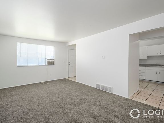 3rd image of 1610 W Ivy Cir APT 3