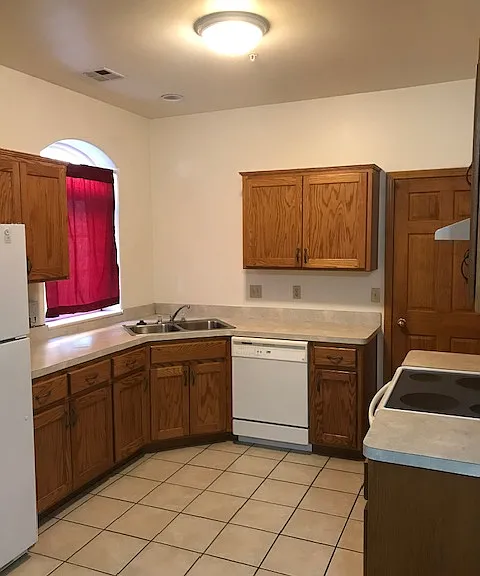 1019 Bluemont Ave #2 — Photo 8
