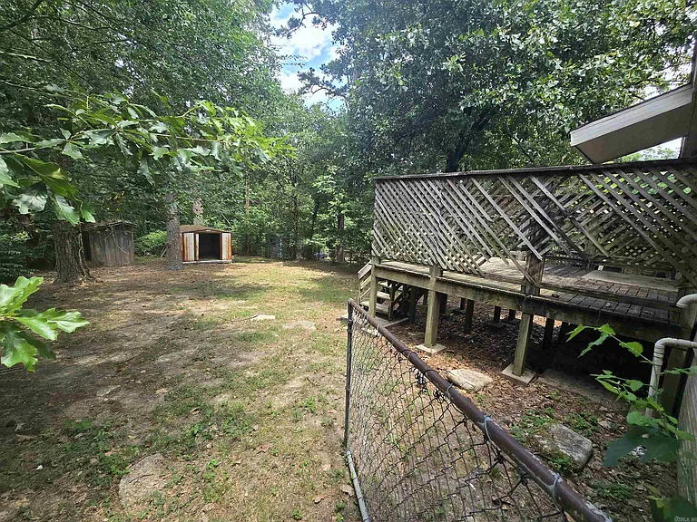 111 Broadmoor Dr — Photo 13