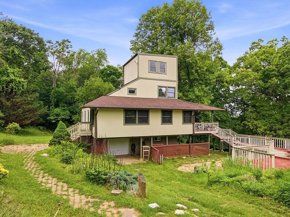 1st image of 487 Thistle Ln