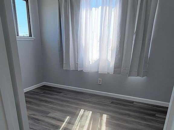 Small second bedroom/office room