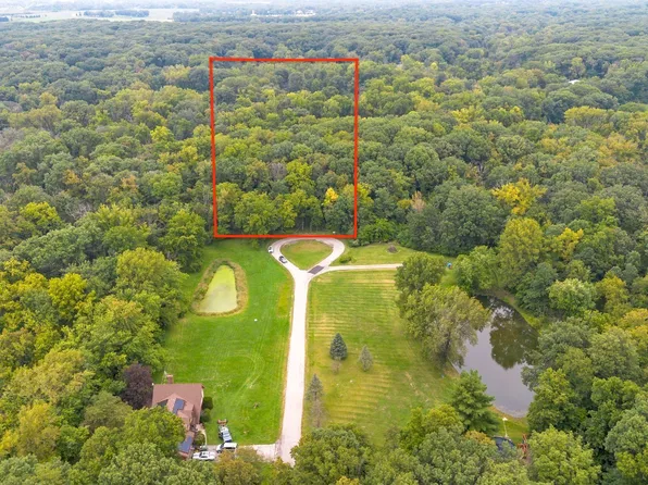 2220 Anne Ln, Crete, IL 60417