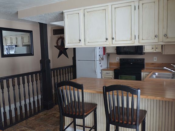 4th image of 75 Cottonwood Creek Road