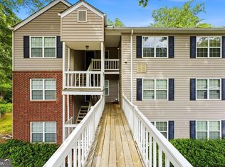 352 Teal Ct, Roswell, GA 30076