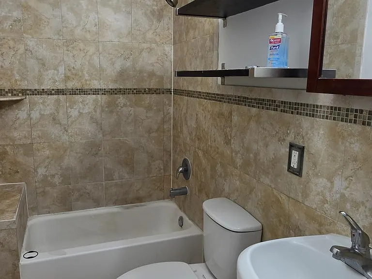 C8 Lily Ct — Photo 8