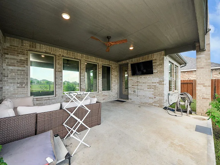603 Beachman Shore Ln — Photo 26