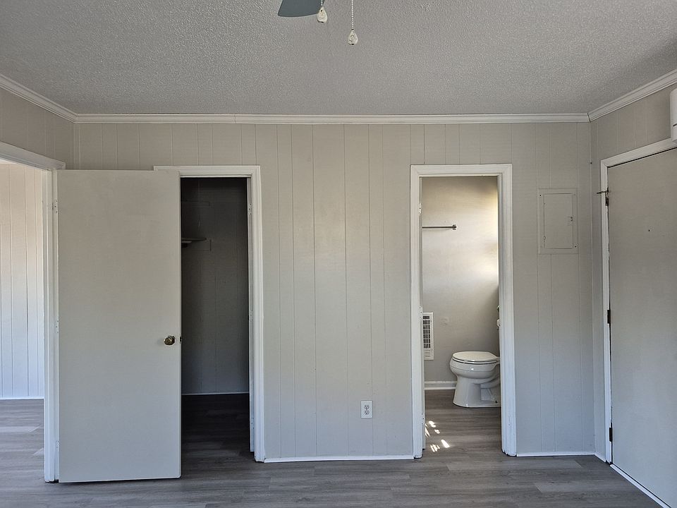 2nd image of 430 S College St APT E