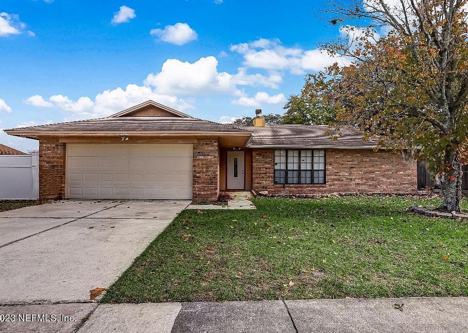 1st image of 6285 Cranberry Ln W