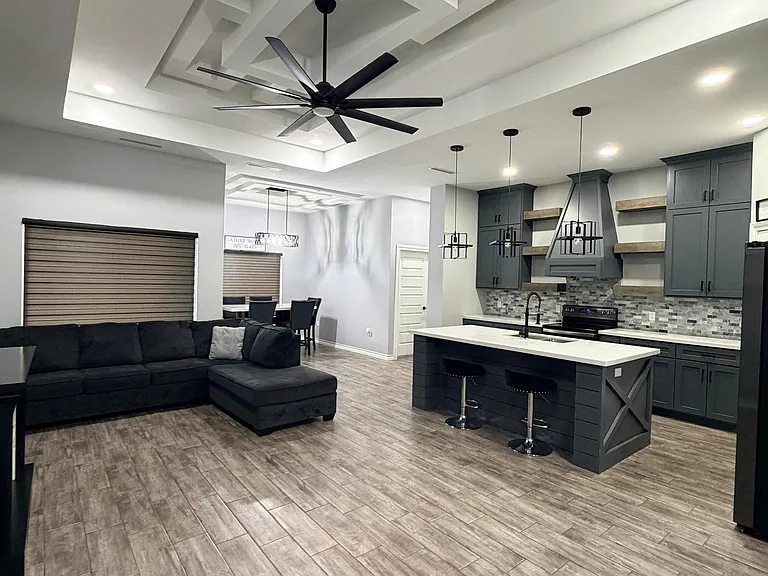 3602 Westcreek Dr — Photo 12