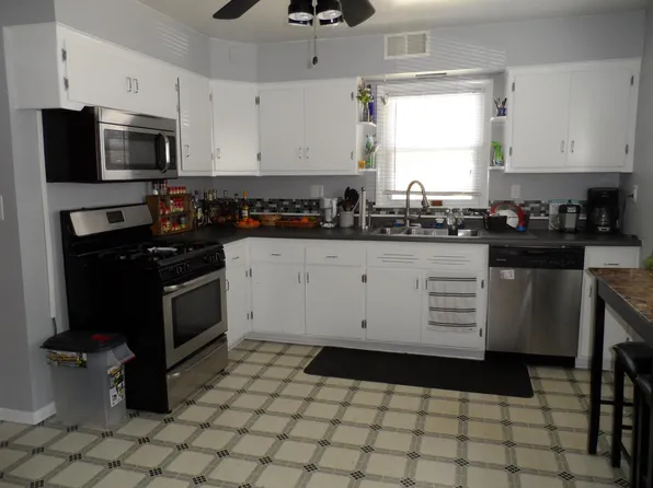 935 E Oklahoma Ave, Milwaukee, WI 53207