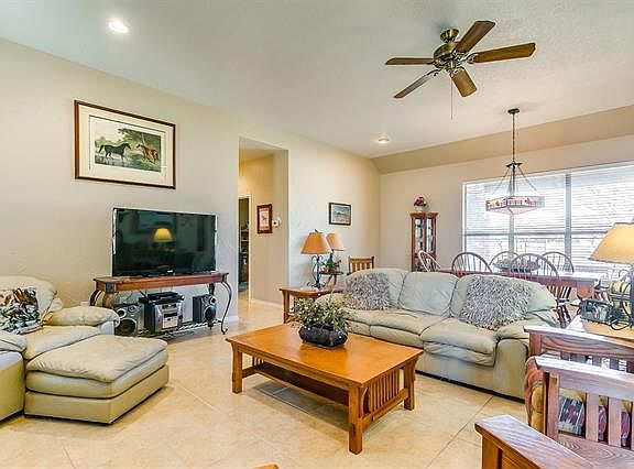 5th image of 1801 Nutt Grove Ct