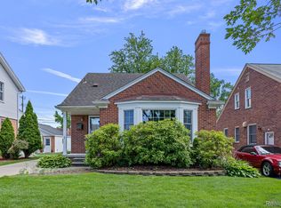 22905 Arlington St, Dearborn, MI