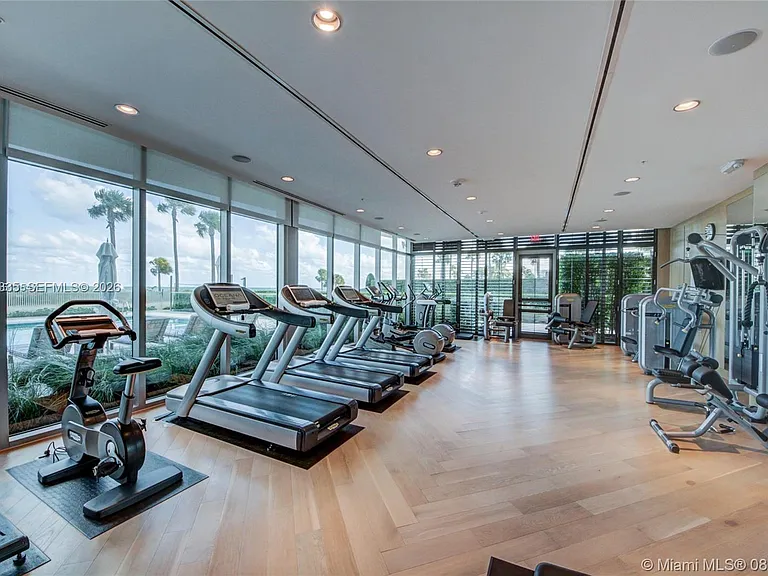 350 Ocean Dr #304N — Photo 31
