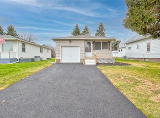 243 Woodside Pl, Rochester, NY 14609