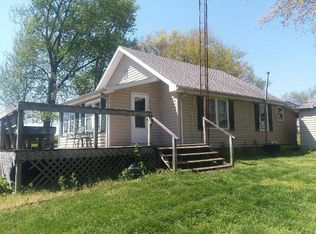 14449 Ford Ln, Flat Rock, IL 62427