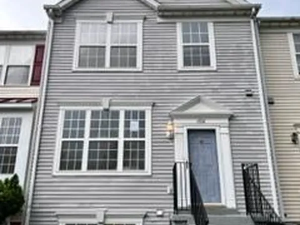 6924 Aquamarine Ct, Capitol Heights, MD 20743