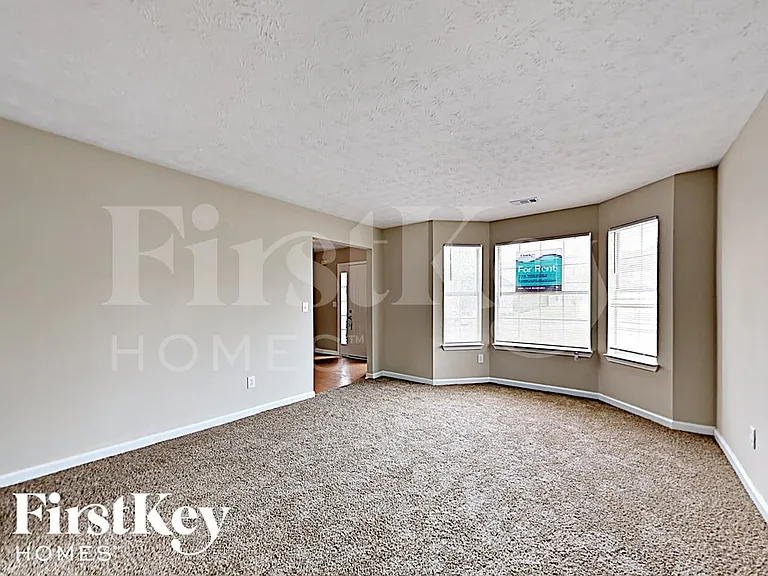 1325 Pebble Beach Ln — Photo 11