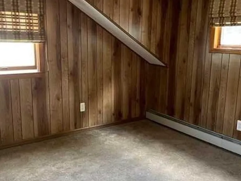 333 Lacey Dr — Photo 10