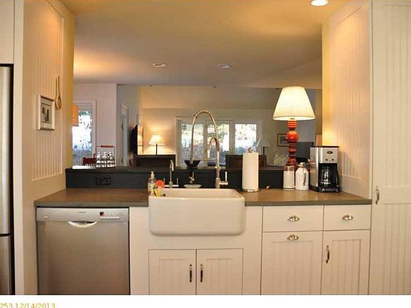5th image of 19 Canterbury Way #19