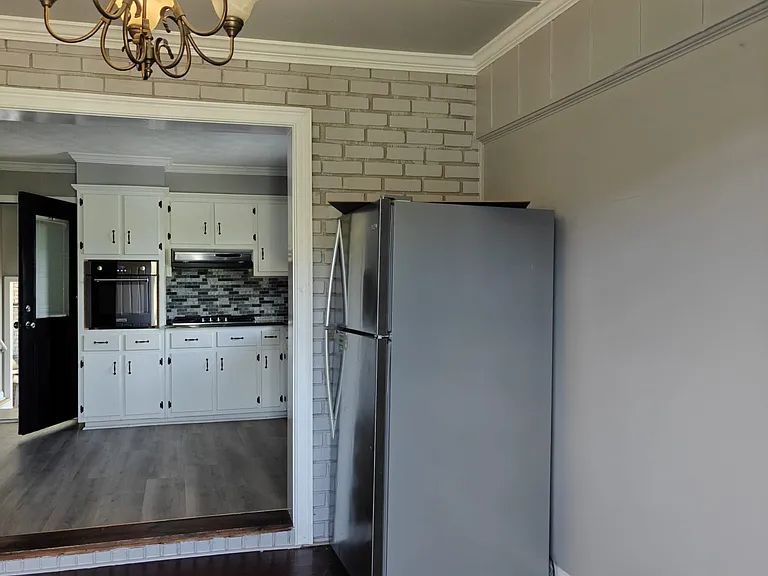 119 Bonnie Ln — Photo 5