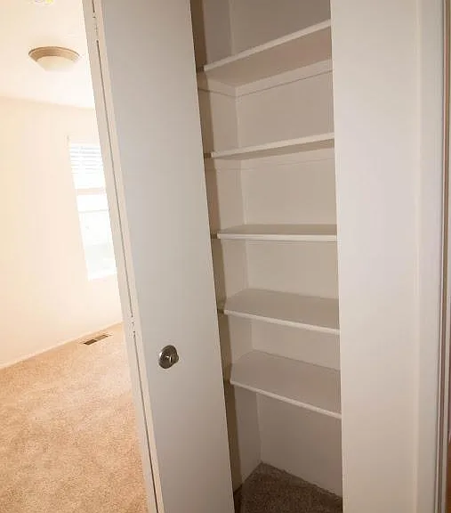 Columbia Crest Townhomes — Photo 19